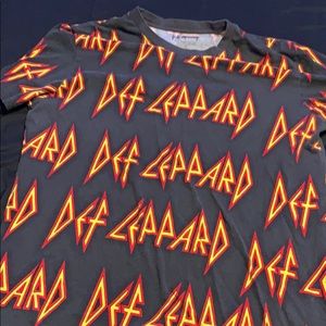Def Leopard rock ‘n’ roll shirt